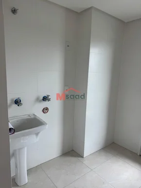 Apartamento No Edifício Grande Maison / Oficinas