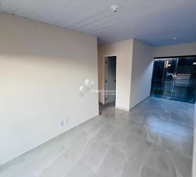 Casas De Dois Quartos Com Edícula E Churrasqueira!