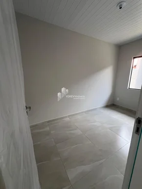 Casas De Dois Quartos Com Edícula E Churrasqueira!