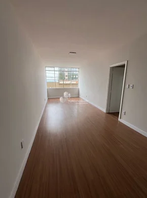 Apartamento Três Quartos /com Suíte - Centro