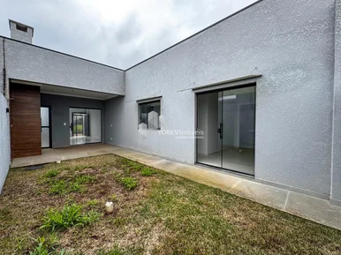 Casa Com 3 Quartos ( 1 Suíte ) - Le Parc
