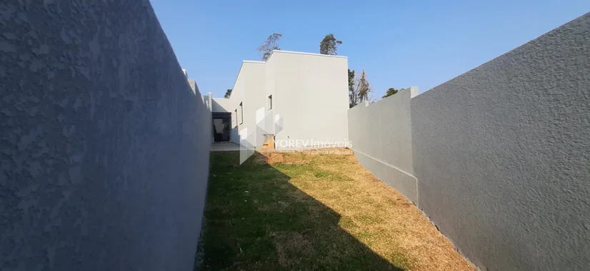 Foto Casa térrea com 3 quartos (1 suíte) - Uvaranas