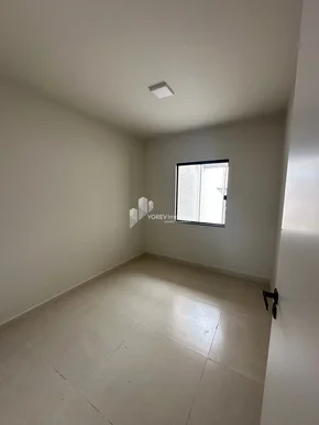 Casa Com 3 Quartos - Vila  Cipa