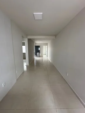 Casa Com 3 Quartos - Vila  Cipa