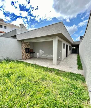 Casa Com Três Quartos (1 Suíte) - Jardim Carvalho