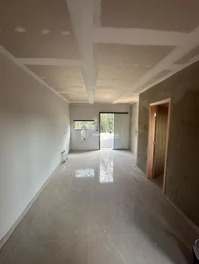 Casa Com Dois Quartos - Bairro Campo Belo
