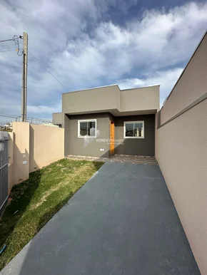 Casa Com Três Quartos - Campo Belo Uvaranas