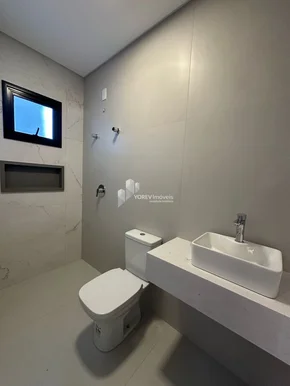 Sobrado De Esquina Com Com 3 Suítes  -  Jardim Carvalho