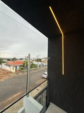 Sobrado De Esquina Com Com 3 Suítes  -  Jardim Carvalho