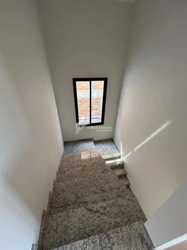 Foto Sobrado com 3 quartos (1 suíte) - Doman Paysage