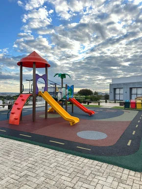 Terreno De Esquina á Venda - Condomínio Doman Paysage