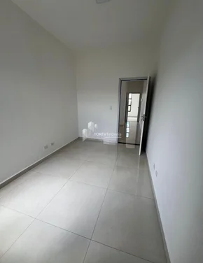 Casa Com Dois Quartos Sendo Um Suíte - Terraliz