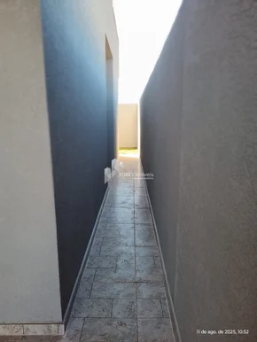 Casa Com Dois Quartos (1 Suíte) - Campo Belo Uvaranas