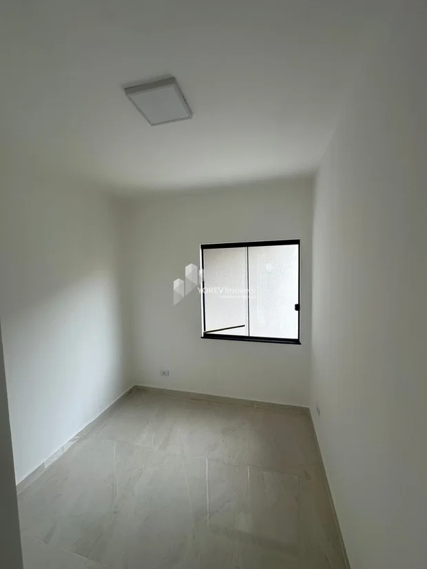 Foto Casa com 3 quartos (1 suíte) - Uvaranas