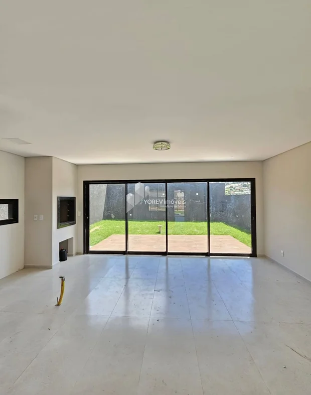 Foto Sobrado individual , com 3 quartos (1 suíte) - Vila estrela