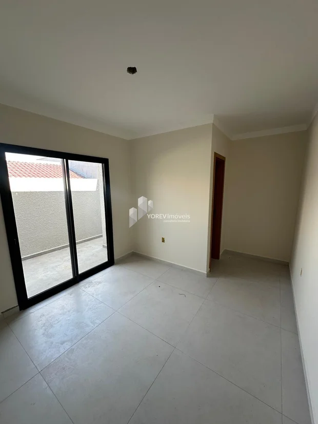 Foto Casa com três quartos (1 suite) - Bairro Dona Marly