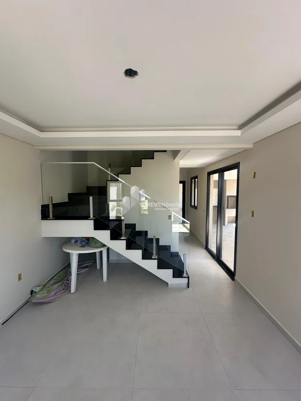 Foto Sobrado de esquina 3 quartos (1 suíte) - Bairro Dona Marly