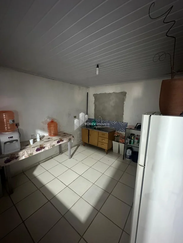 Foto Barracão + 2 casas no mesmo terreno - Bairro Vila Liane