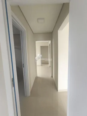 Miniatura - Foto Casa individual 3 quartos sendo um suíte - Bairro Marina