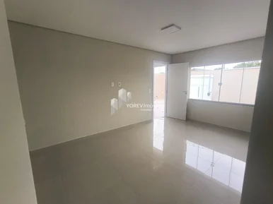 Casa Individual 3 Quartos Sendo Um Suíte - Bairro Marina