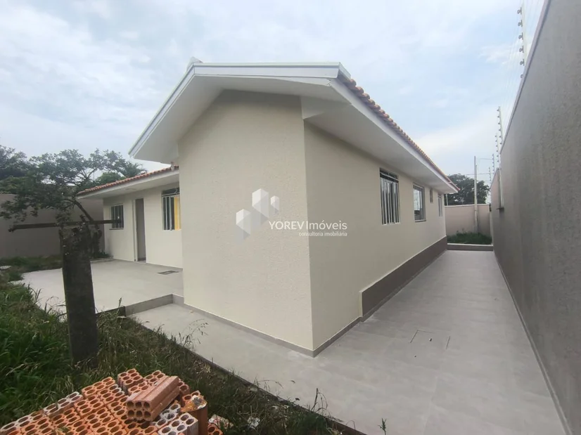 Foto Casa individual 3 quartos sendo um suíte - Bairro Marina