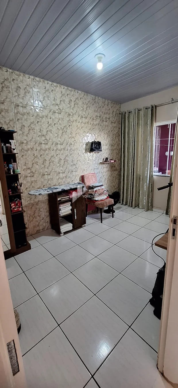 Foto Casa com três quartos de esquina em Imbituva
