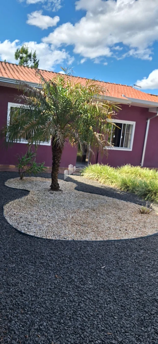 Foto Casa com três quartos de esquina em Imbituva