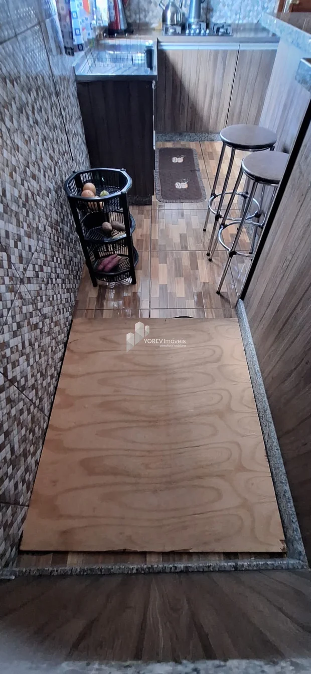 Foto Casa com três quartos de esquina em Imbituva