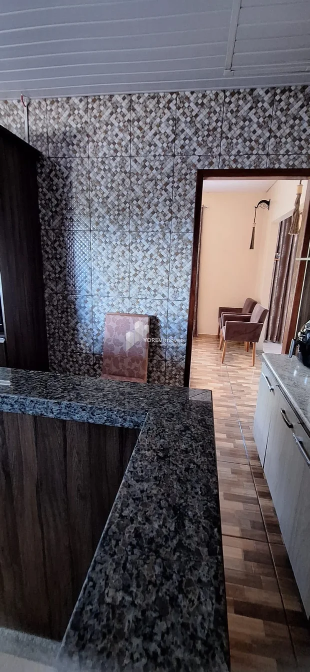 Foto Casa com três quartos de esquina em Imbituva