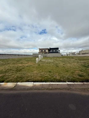 Miniatura - Foto Terreno de 300m2 - Condomínio Royal Palace