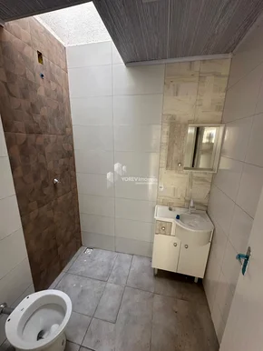 Miniatura - Foto Casa com dois quartos - Bairro Terraliz