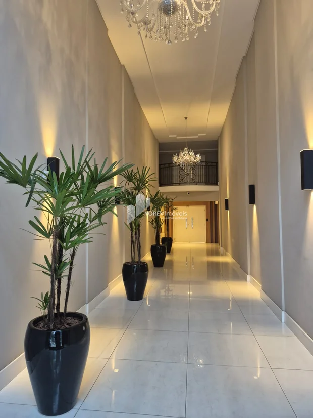 Foto Apartamento com 3 quartos (1 suíte) , com 2 vagas de garagem