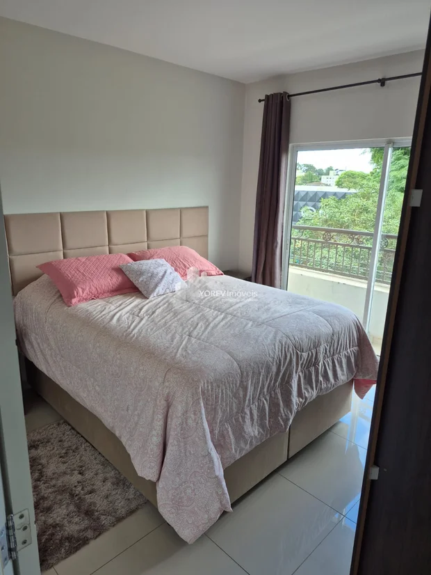 Foto Apartamento com 3 quartos (1 suíte) , com 2 vagas de garagem