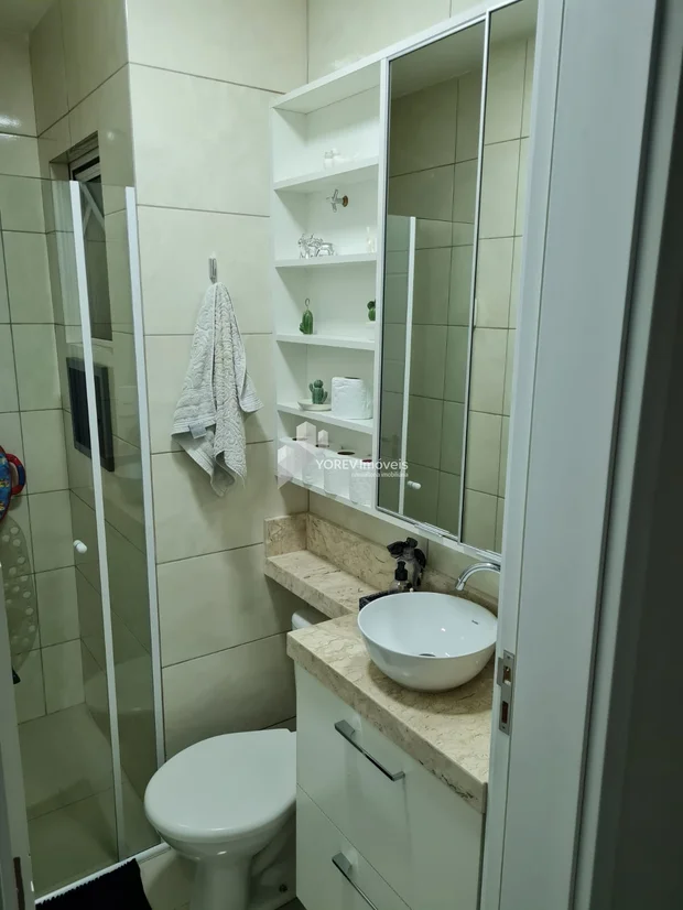 Foto Apartamento com 3 quartos (1 suíte) , com 2 vagas de garagem