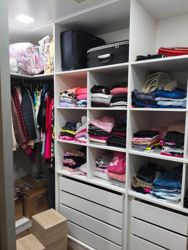 Foto Casa com 3 quartos , 2 banheiros - Parque dos Pinheiros