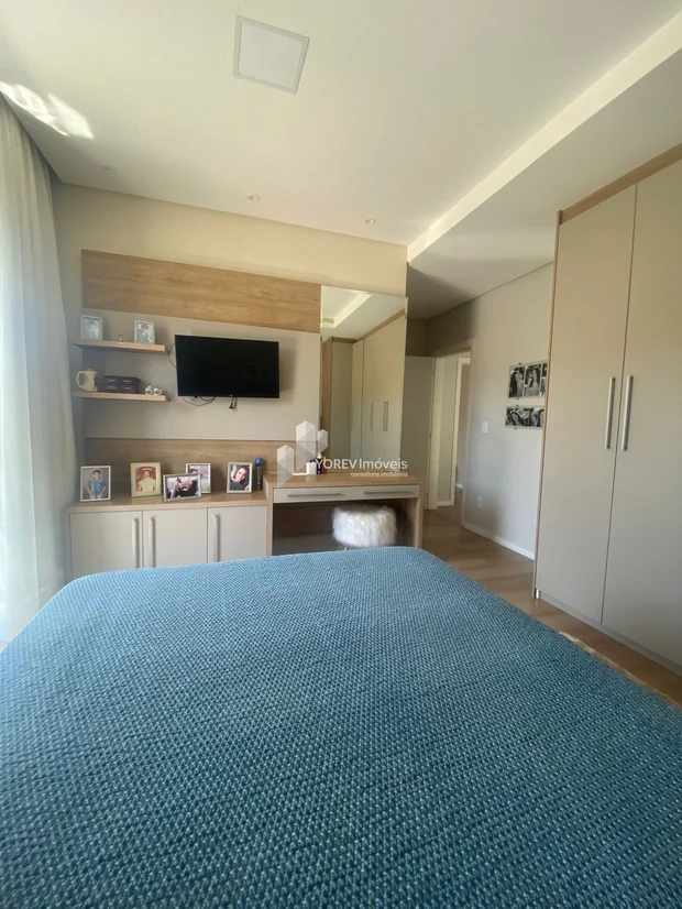 Foto Residência com 4 suítes - Condomínio Garden Park