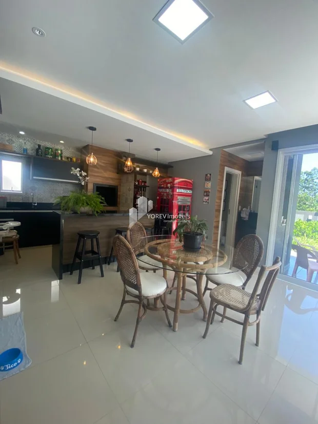 Foto Residência com 4 suítes - Condomínio Garden Park