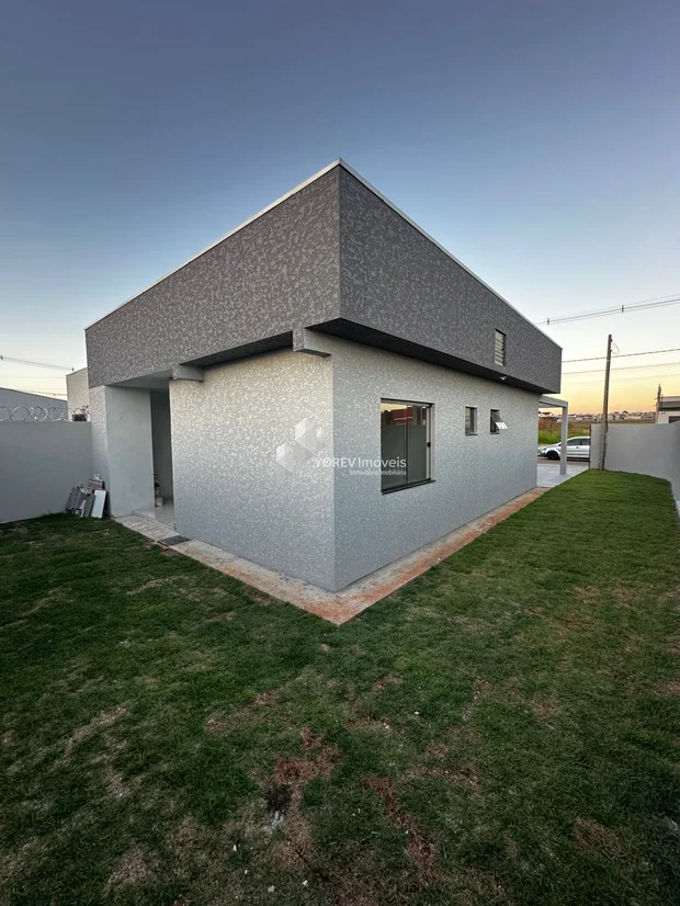 Foto Casa de esquina com dois quartos (1 suíte) - Le Parc