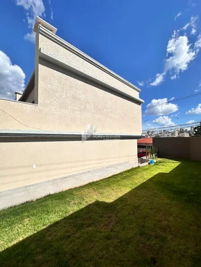 Miniatura - Foto Sobrado com 3 suítes - no Jardim Carvalho