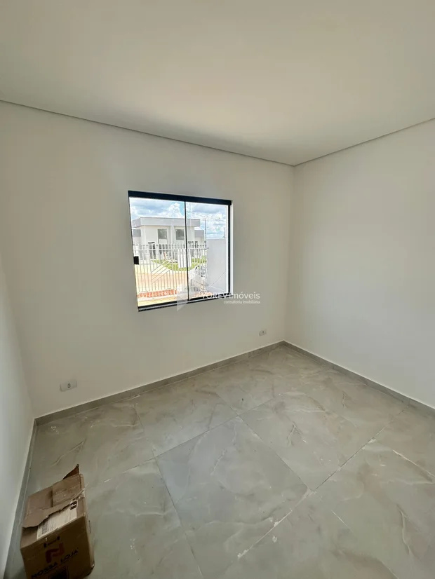 Foto CASA 3Q SENDO UMA SUÍTE / TERRA LIZ / UVARANAS