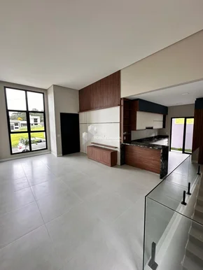 Casa Em Condomínio Fechado / Eos Mirante / Contorno