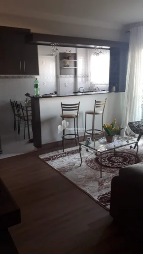 Apartamento Com Dois Quartos - Bairro òrfãs