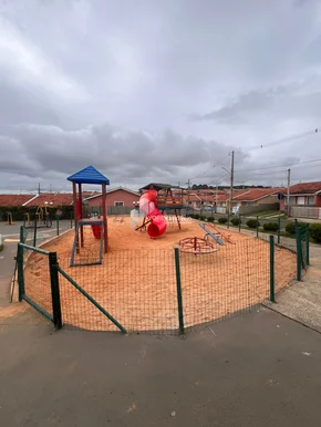 Miniatura - Foto Casa com dois quartos - Condomínio Porto Sabiá