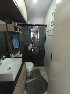 Miniatura - Foto Casa de esquina com três quartos - Jardim Veneza