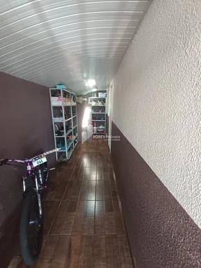 Miniatura - Foto Casa de esquina com três quartos - Jardim Veneza