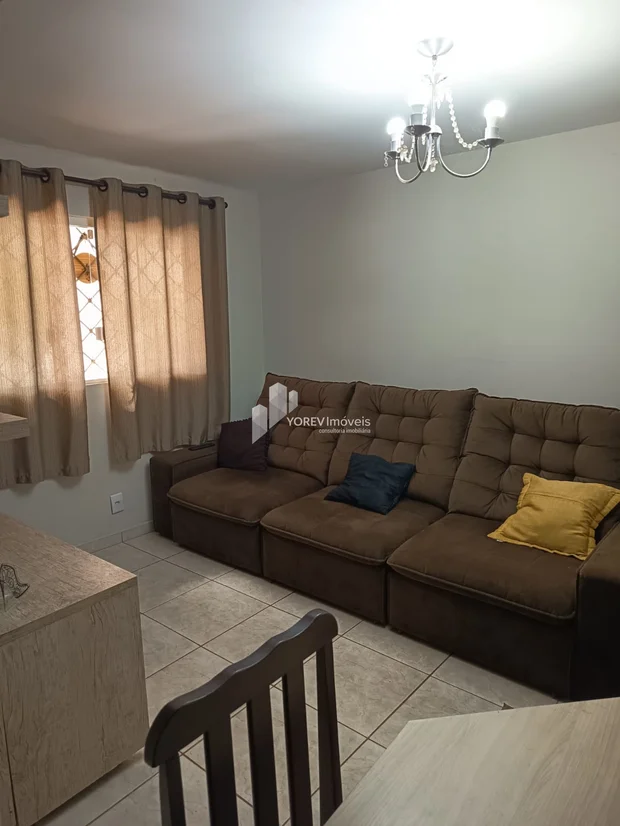 Foto Casa de esquina com três quartos - Jardim Veneza