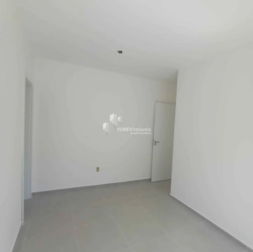 Foto CASA 3Q / PARQUE DOS PINHEIROS / UVARANAS