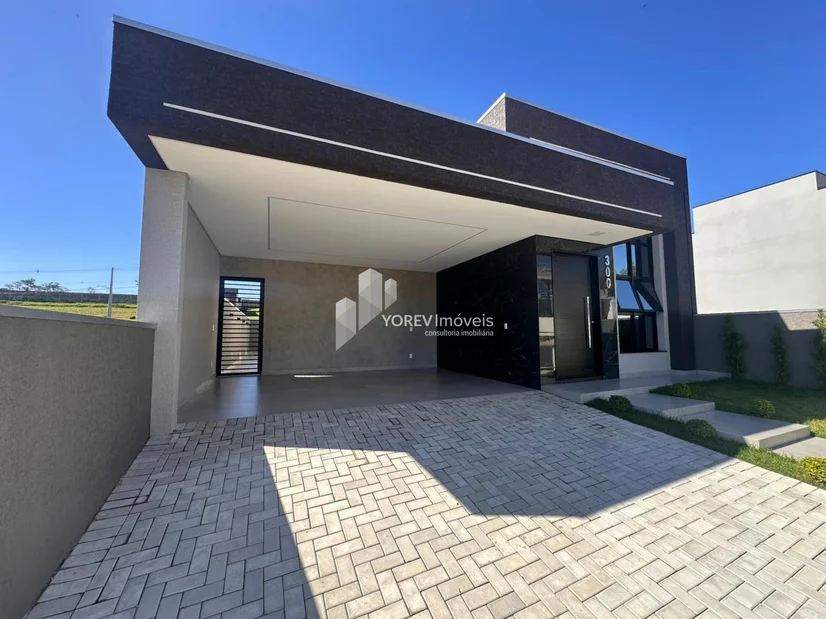 Foto Casa com três quartos (1 suíte) - EOS MIRANTE