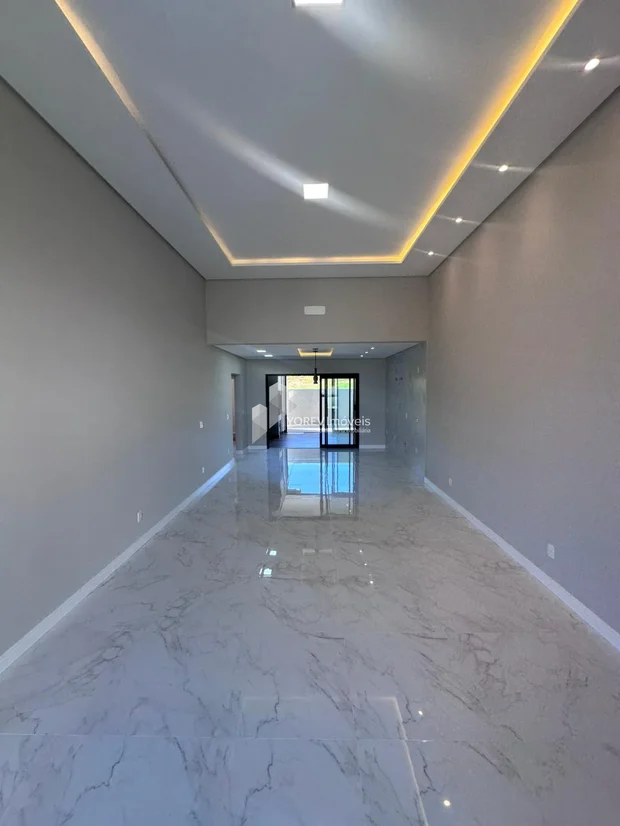 Foto Casa com três quartos (1 suíte) - EOS MIRANTE