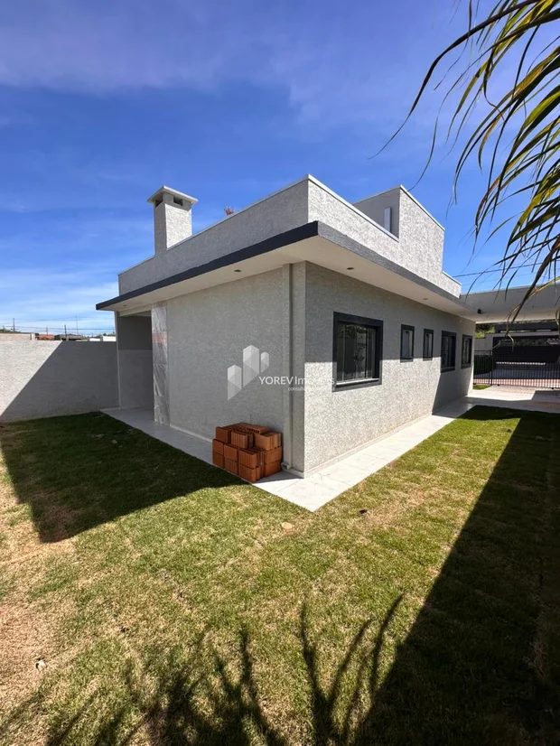 Foto Casa com 3 quartos (1 suíte) - Bairro Le Parc